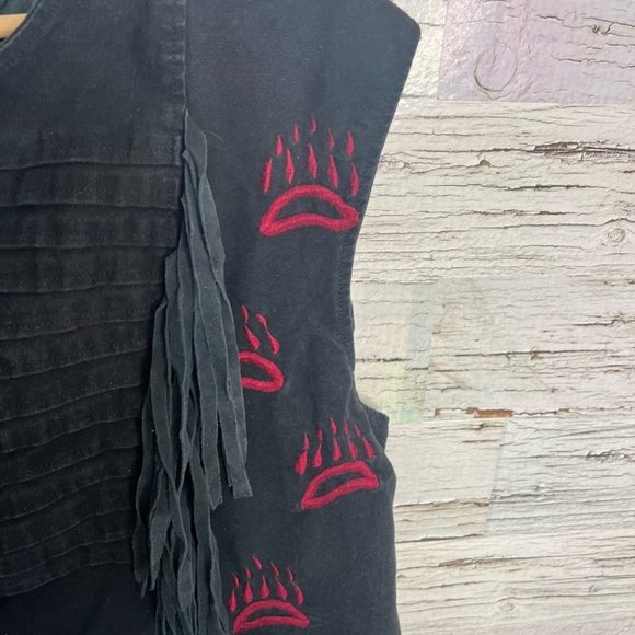 Vintage kazaaze black bear paw vest fringe size  large - Picture 4 of 10
